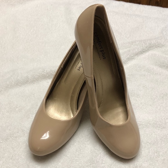 Comfort Plus by Predictions Nude 3” Heels Womens Size 7 W